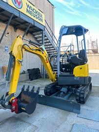 Escavatore wacker neuson ez17