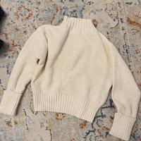 Maglione caldo color crema – stile casual chic