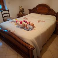 Camera da letto in puro legno