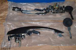 Coppia maniglie porte maggiolino wv anni 70