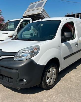 Renault MAXI