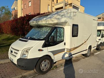 Benimar Tessoro 402 del 2014 - 6 metri - portamoto