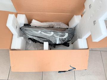 Faro sx Alfa Romeo Stelvio