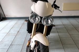 Triumph Street Triple - 2009
