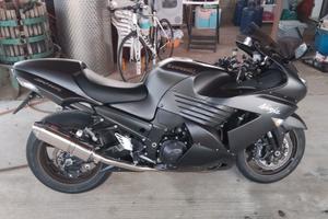 kawasaki zzr 1400 zx14r