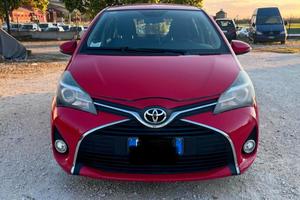 Toyota Yaris 1.0 5 porte Lounge