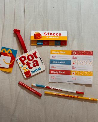 Kit scolastico mc donald.