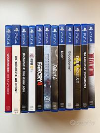 12Giochi PS4 (Nioh, Bloodborne, Dark Souls 3 ecc.)