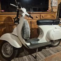 Vespa 125 primavera - targa oro FMI