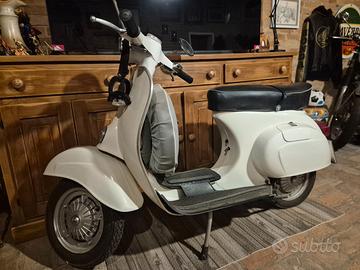 Vespa 125 primavera - targa oro FMI