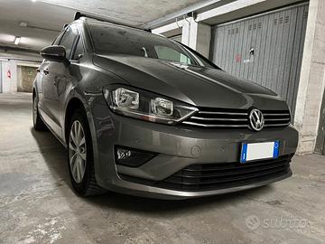 VOLKSWAGEN Golf Sportsvan - 2016