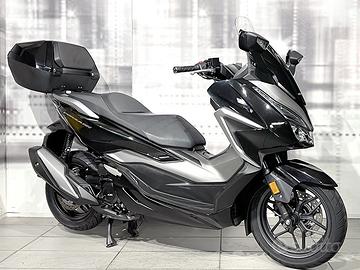 Honda Forza 350