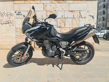 Aprilia Pegaso 650