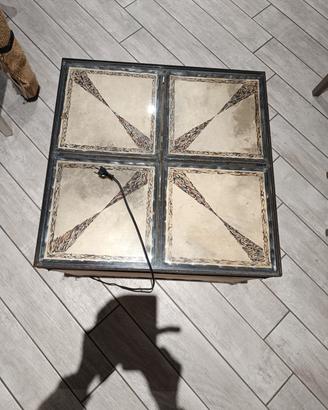 tavolo vintage con lampada 