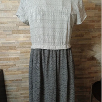 Abito fluido bianco e nero H&M XS – leggero fantas