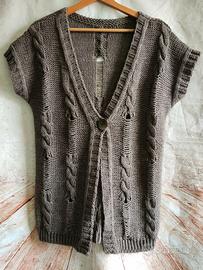 Cardigan traforato senza maniche marrone tortora