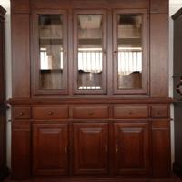 Credenza con vetrina