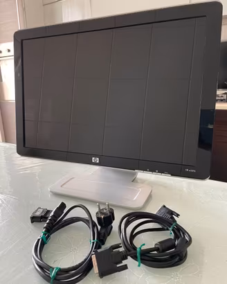 Monitor HP W2216 + Tastiera Wireless