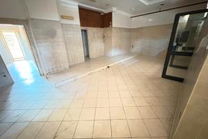 GIUGLIANO; Locale 80MQ C/1 - Rif. FL385