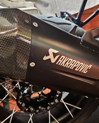 AKRAPOVIC BMW GS 1300