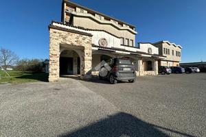 NEGOZIO A CARBONARA SCRIVIA