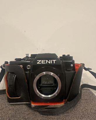 Zenit 122 fotografica analogica con custodia