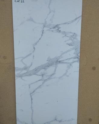 Mq 32 Pavimento 60x60 in gres porcellanato