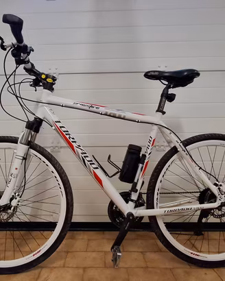 BICICLETTA TREKKING TORPADO