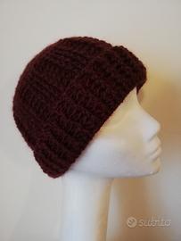 Cappello fatto a mano 