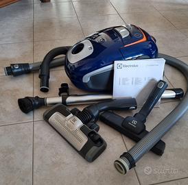 Aspirapolvere Electrolux Ultrasilencer Come Nuovo