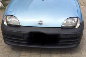 Fiat 600 con impianto a gas ideale per la città