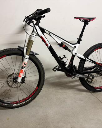 Scott Genius 720 tg M leggere descrizione