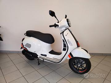 Piaggio Vespa GTS 125 Super Sport E5+ 2025 IN PRON