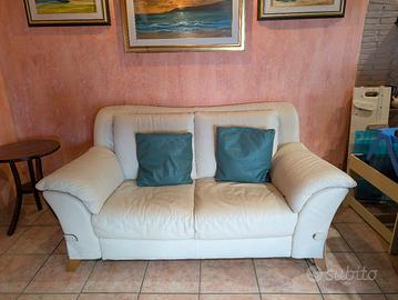 divano in pelle