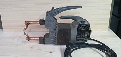 pinza puntatrice professionale Italiana.