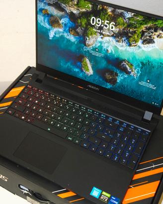 AORUS 5 SE –RTX  3070 I7 12700H 16GB RAM