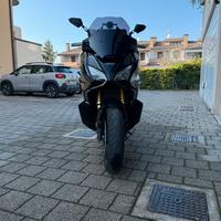 Scooter Honda Forza 750