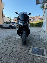 Scooter Honda Forza 750