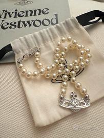 Collier Vivienne Westwood un filo di perle dust