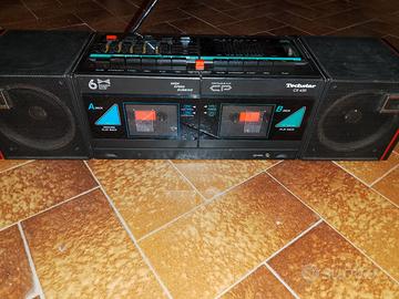 Radioregistratore doppiacassetta