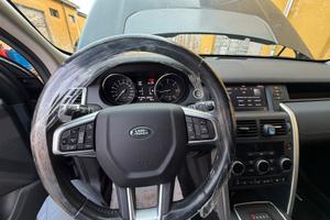 Si propone land Rover discovery