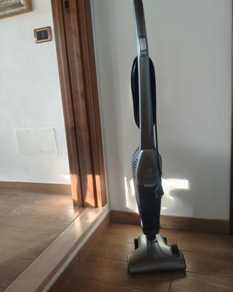 scopa elettrica Electrolux 