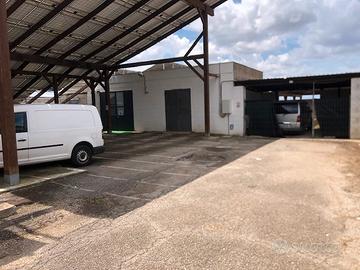 Galatina - zona comm.le/ind.le - Via Lecce