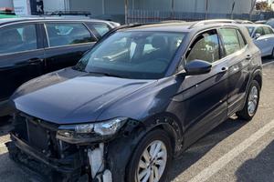 Volkswagen T-Cross 1.0 TSI 110 CV SINISTRATA