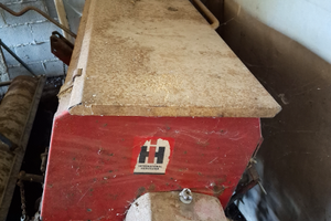 Seminatrice e aratro