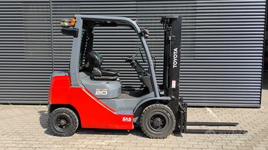 carrello diesel TOYOTA 20quintali muletto