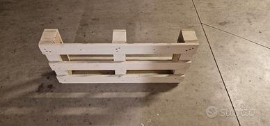 Fioriera artigianale in pallet