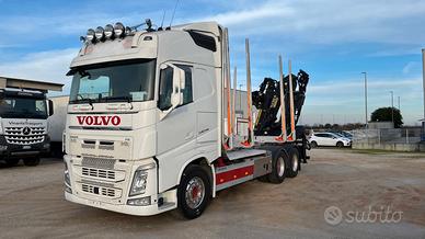 Volvo FH540 euro 6 Gru caricatore + struttura tras
