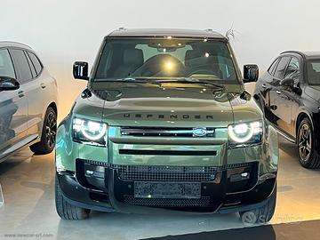 LAND ROVER Defender 110 3.0D I6 250 AWD X-Dyn.SE N