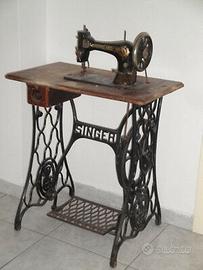 Macchina da cucire  SINGER